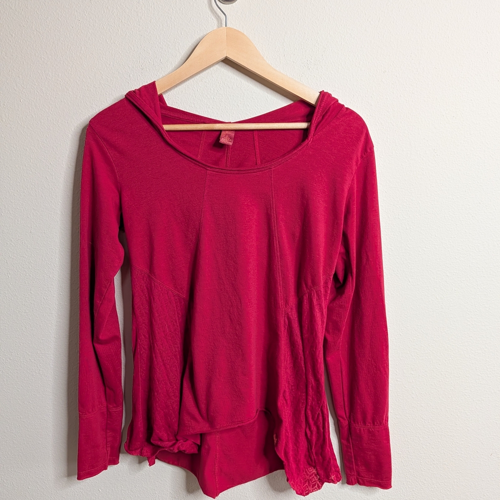Prana Hooded Top Womens Small Red Long Sleeve Ruched Stretch Boho Athleisure